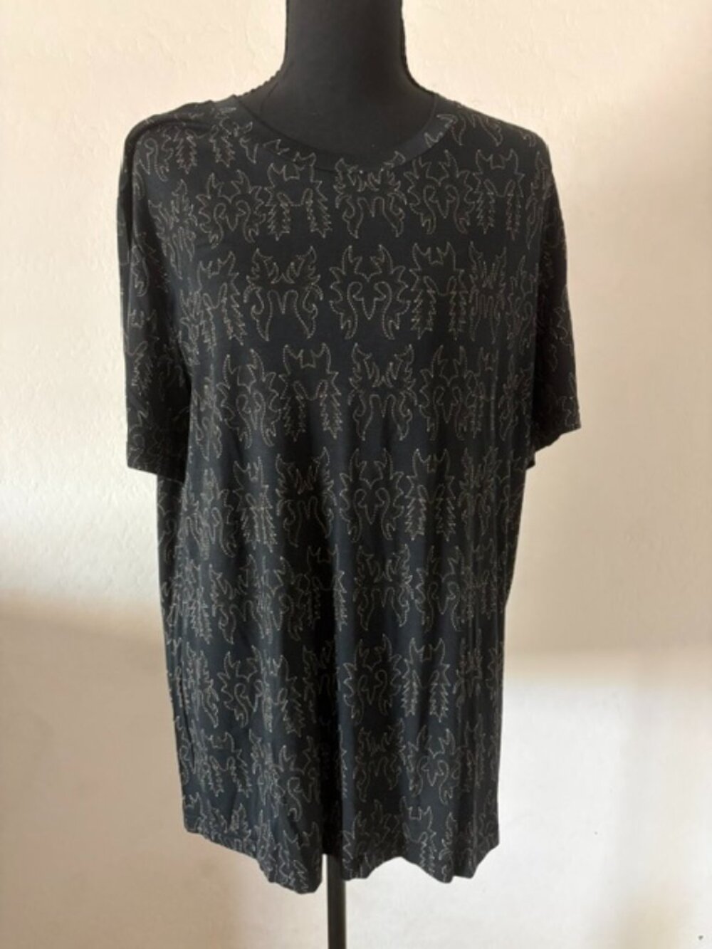 2Fly Co 2X Black Western Print Short Sleeve Top NWT
